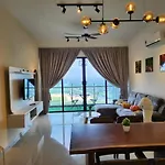 Sea&City View Luxury Suite @Melaka